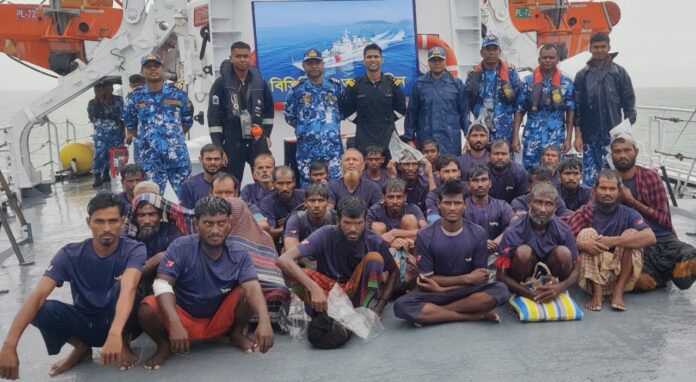 32 bangladeshi fishermen saved by indian coast guard